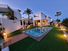 Villa La Alquería € 1.750.000,-